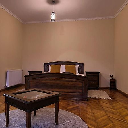 Schei Apartments Brasov Ngoại thất bức ảnh